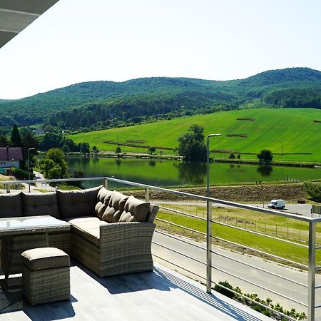 Luxury Villa Moravany nad Váhom Exterior foto