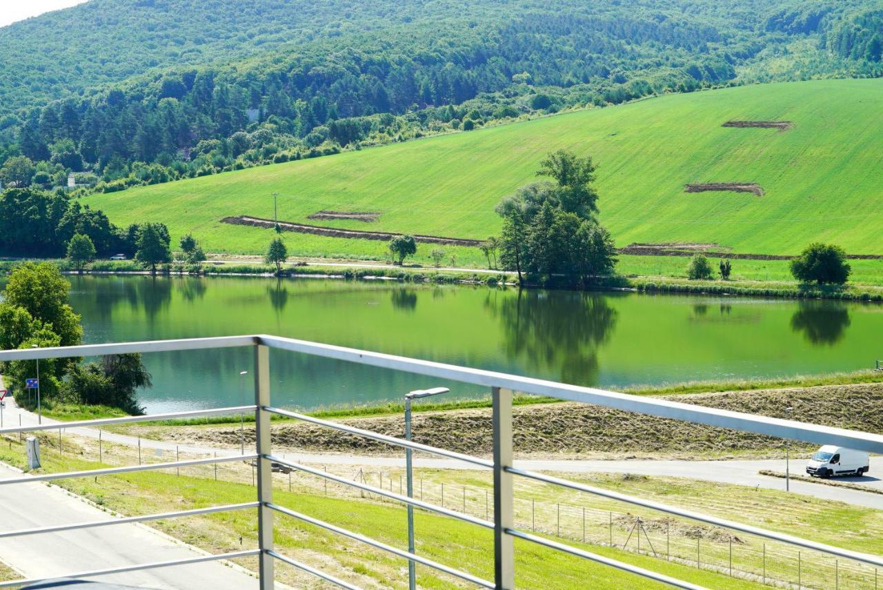 Luxury Villa Moravany nad Váhom Exterior foto